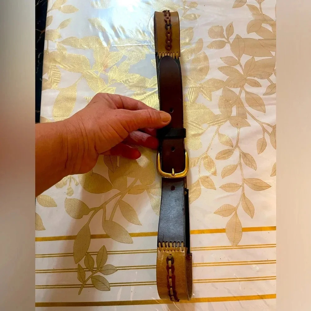 Handmade genuine leather belt size s/M (32") black / brown